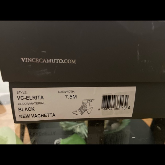 Vince Camuto 7.5 strappy sandal - Picture 3 of 6